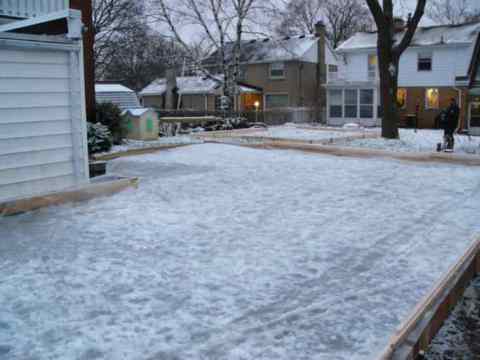 An L-shaped rink